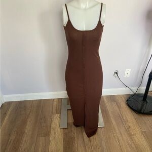 Long brown dress 🤎